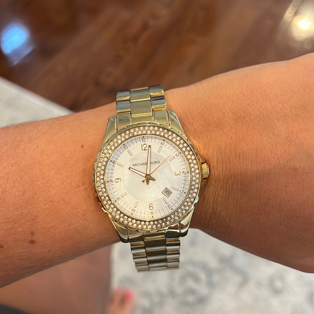 Michael kors gold diamond face watch